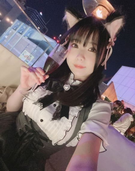 伊人久久综合亚洲成人精品_HD免费观看