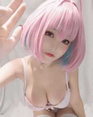 色AV综合AV无码AⅤ老妇人_高清免费在线播放