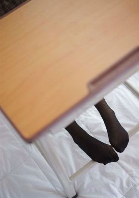 18午夜在线播放_DVD免费观看超清